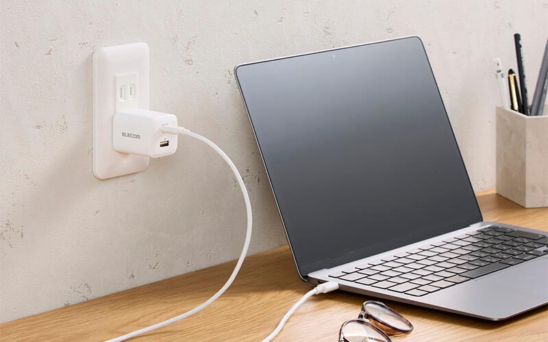 USB Power Delivery対応のノートパソコンの充電に対応(最大40Wまたは45W)