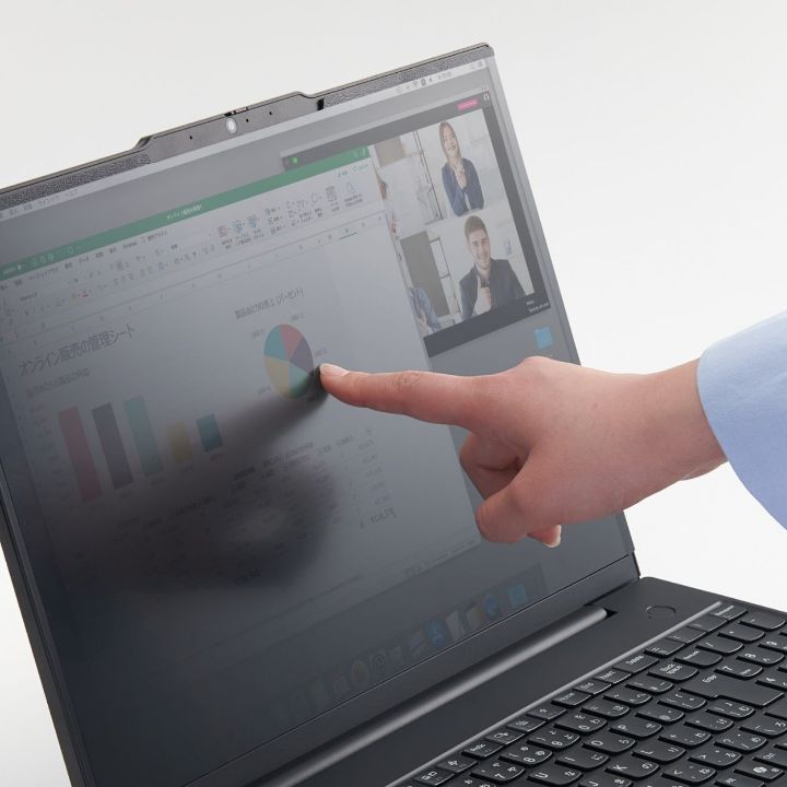 簡単に取り外しができるマグネットタイプ