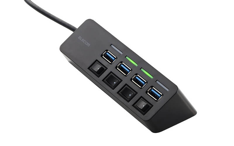 ポートごとに電源ON/OFFスイッチと、電源ON/OFFがすぐわかるアクセスランプを装備