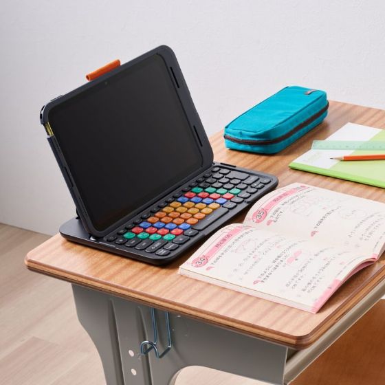 学習机で使いやすいコンパクトモデル!校外学習でiPadを持ち出す際にも便利な「KEY PALETTO Folio」