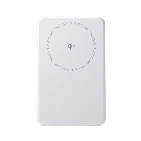 マグネットでiPhoneに吸着!ワイヤレス充電できるモバイルバッテリー
