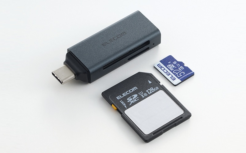端末とはUSB Type-Cプラグで接続可能