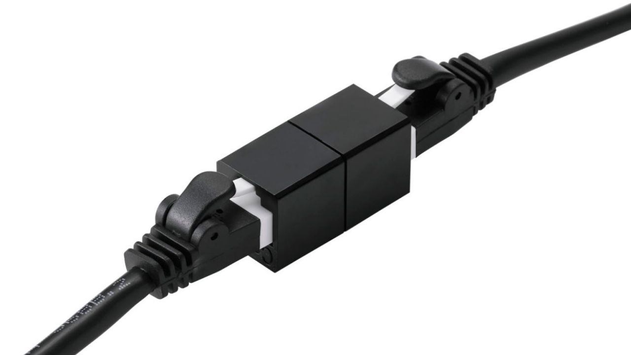 コンパクトサイズで配線を邪魔しない!RJ45 中継コネクター