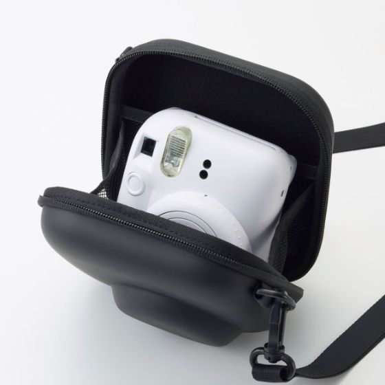 傷やホコリから守る!Instax miniシリーズ(チェキ)専用カメラケース