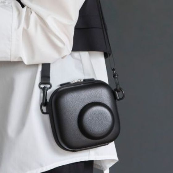 傷やホコリから守る!Instax miniシリーズ(チェキ)専用カメラケース