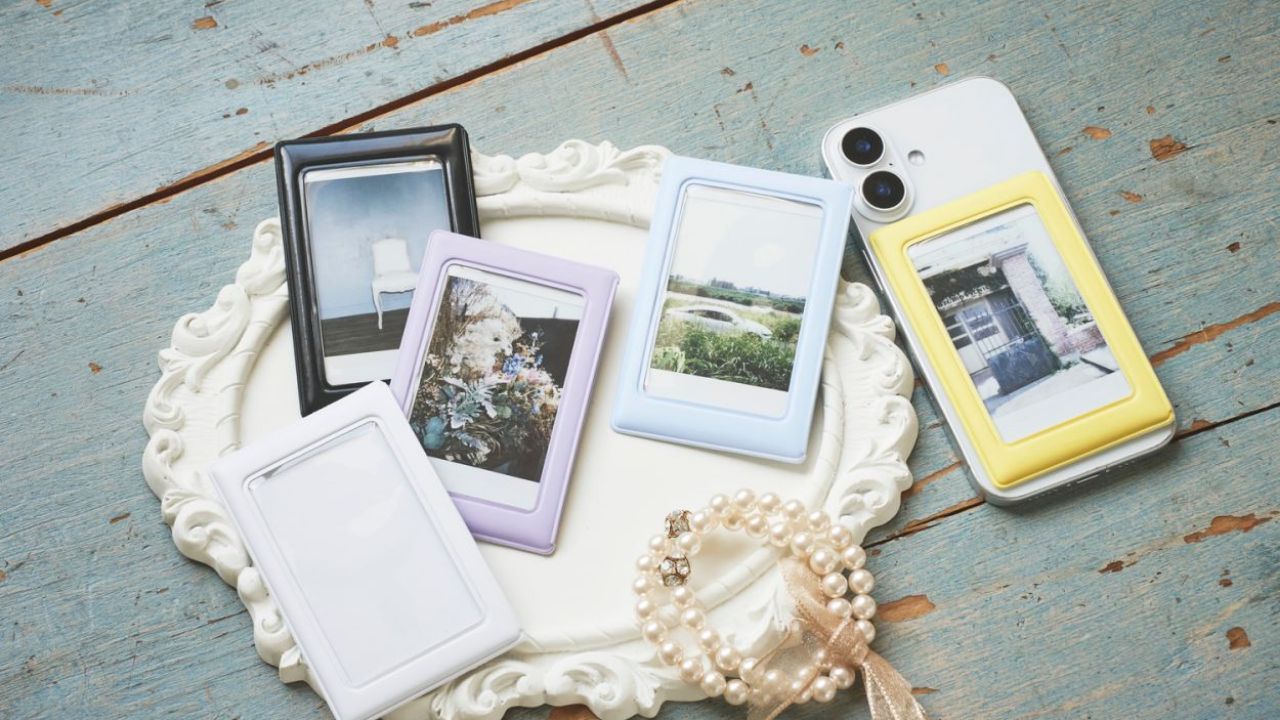 お気に入りのチェキをいつでも一緒に持ち歩ける!チェキ用フォトフレーム