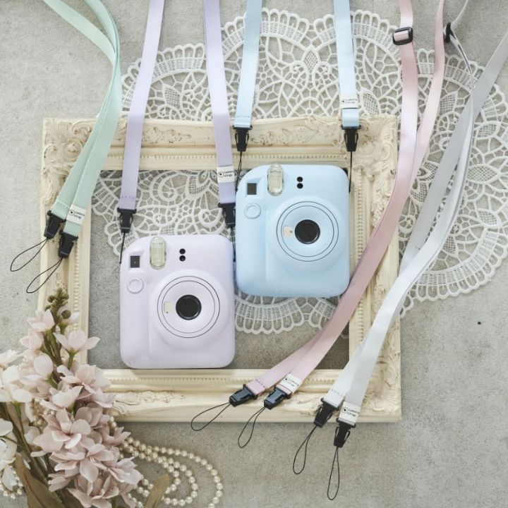 首掛け、肩掛け、たすき掛けの3WAY仕様!コンパクトタイプのカメラに使えるネックストラップ