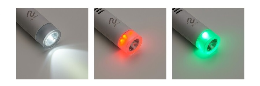 白色、赤色、緑色の3種類を点灯可能