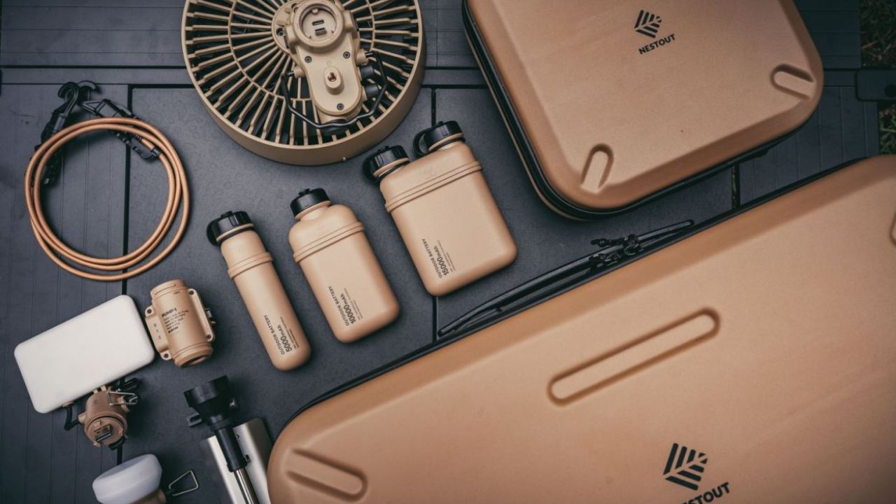 アウトドアシーンでの振動や衝撃から、大切なギアを守る!NESTOUT(ネストアウト)シリーズのギアケース