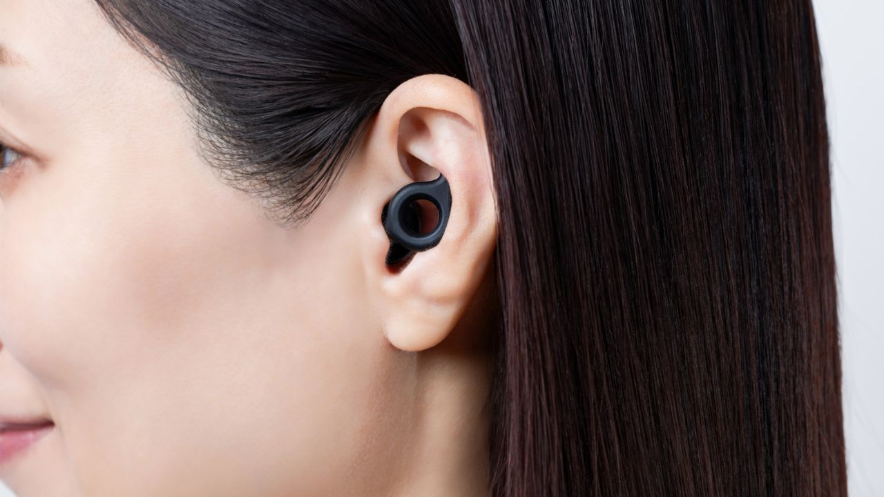 耳にしっかりとフィットする設計 睡眠中でも快適なつけ心地