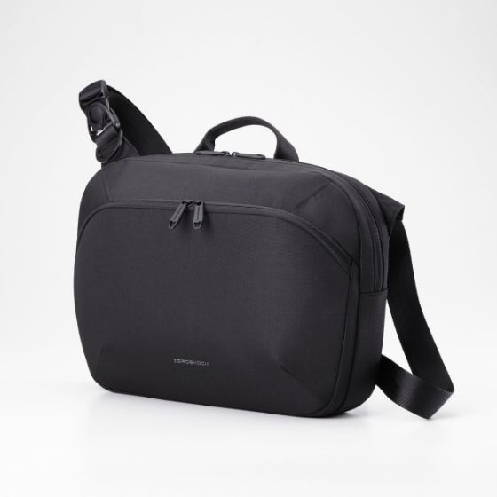 貴重品の収納に便利な隠しポケット付き!"ZEROSHOCK"メッセンジャーバッグ