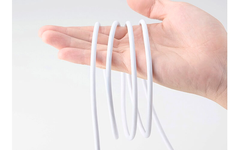 なめらかな手触り、やわらかで絡みにくい