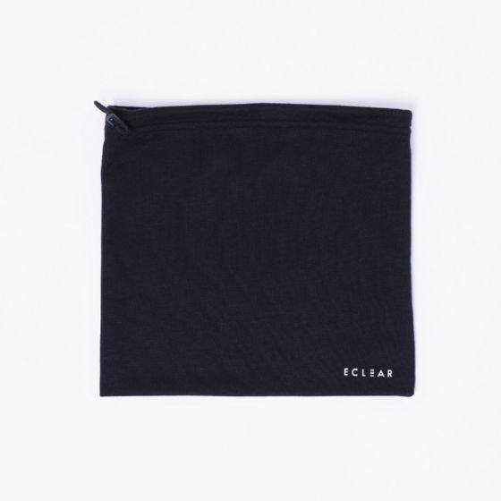 ぴったりフィットし、体温を逃がさずしっかり保温!