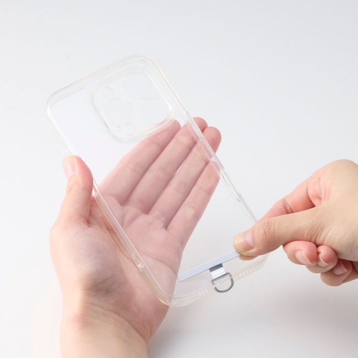 強く引っ張ってもちぎれにくい、強度のあるステンレス素材を採用