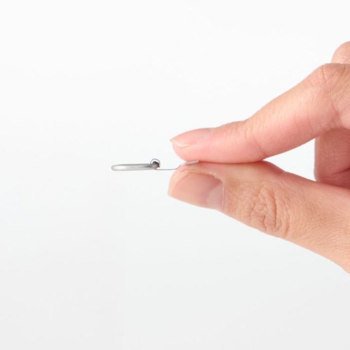 0.2mm厚の薄型シートでケースにフィット!