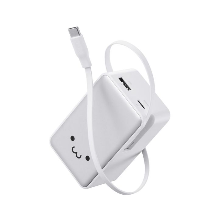 ケーブル長 約62cm!必要な分だけスッと引き出して、スマートに充電可能