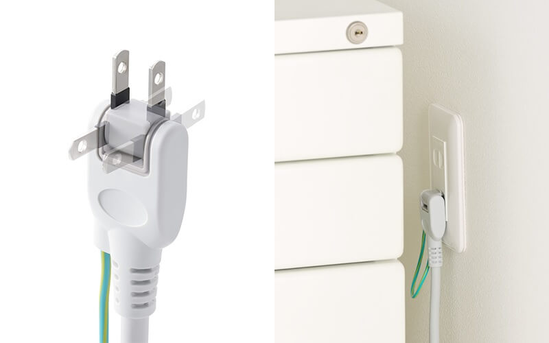 180度スイングプラグを採用し、狭い場所でも配線しやすい