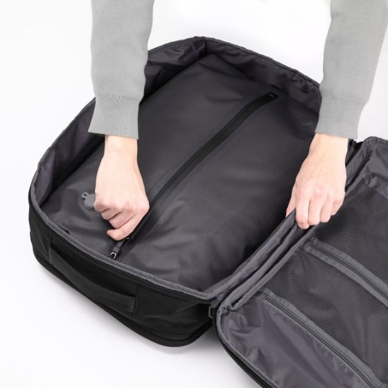 逆止弁付きで空気が戻らずしっかり圧縮