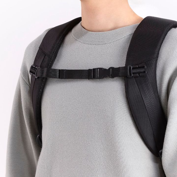 スリムで快適な背負い心地