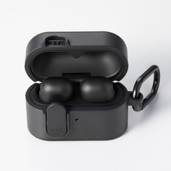 軽量で衝撃に強く、飛び出しを防ぐロック機能付きのTOUGH SLIM Lockケース