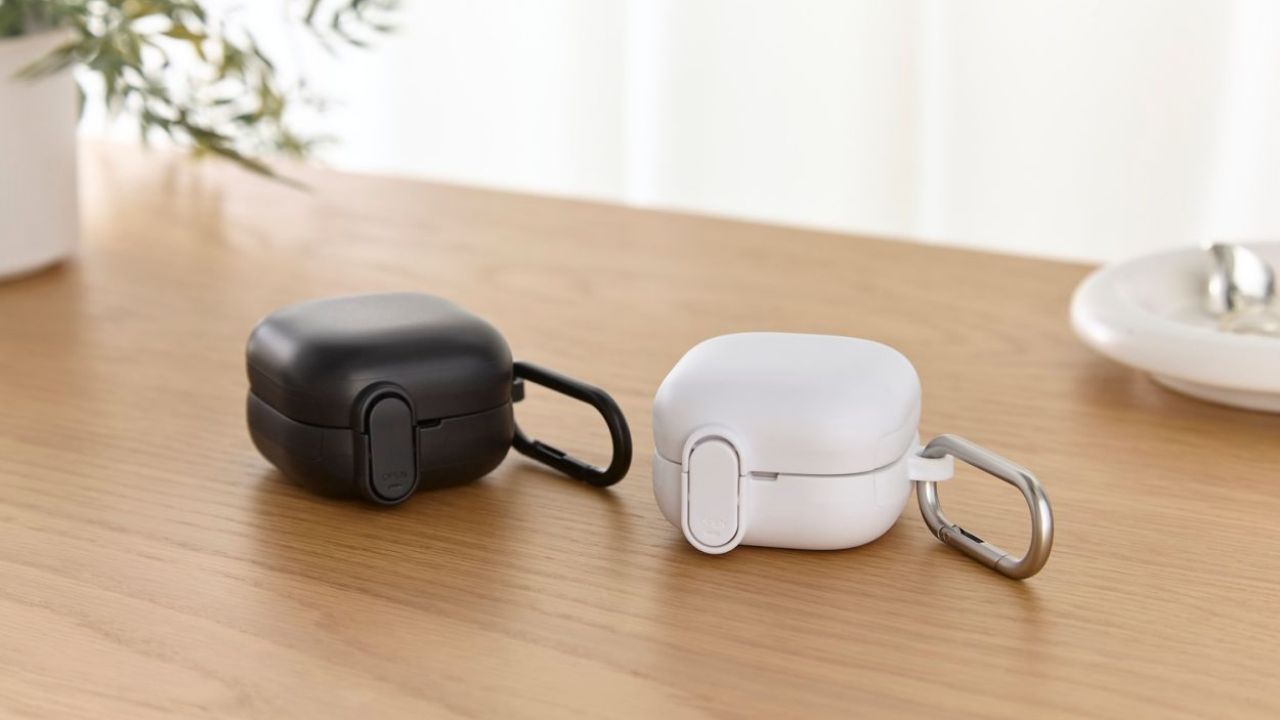 軽量で衝撃に強く、飛び出しを防ぐロック機能付きのTOUGH SLIM Lockケース