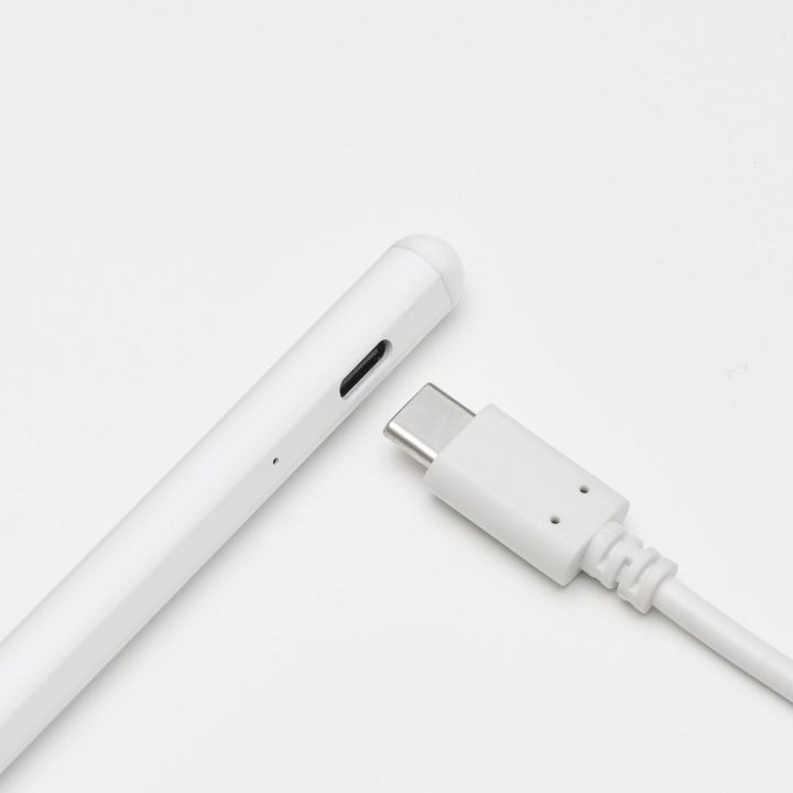 約30分でフル充電可能な急速充電機能を搭載