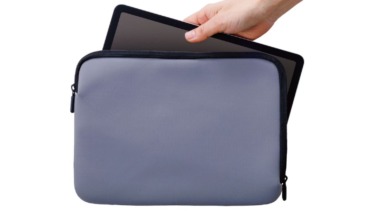 収納物をしっかり保護!小型化を実現したWacom MovinkPad 11 (DTHA116CL0Z)専用インナーケース