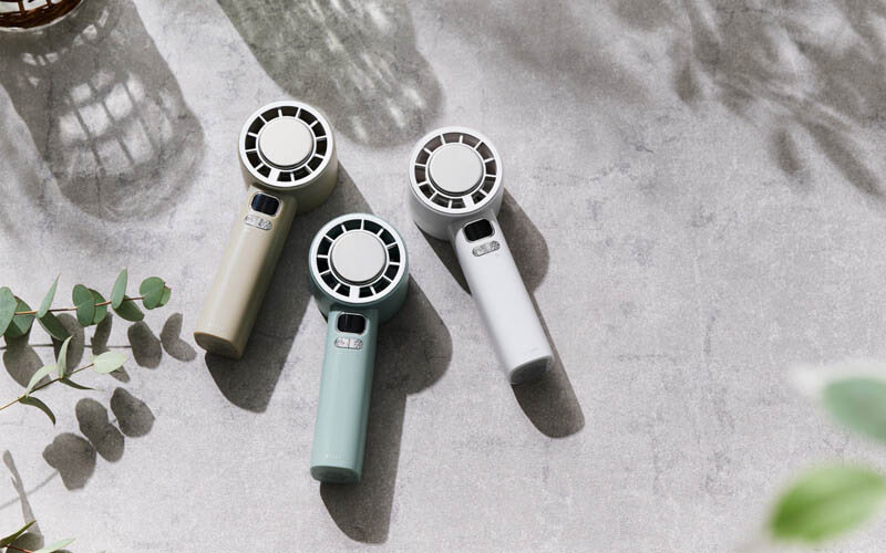 カラーは、ベージュ、グリーン、ホワイトをラインアップ