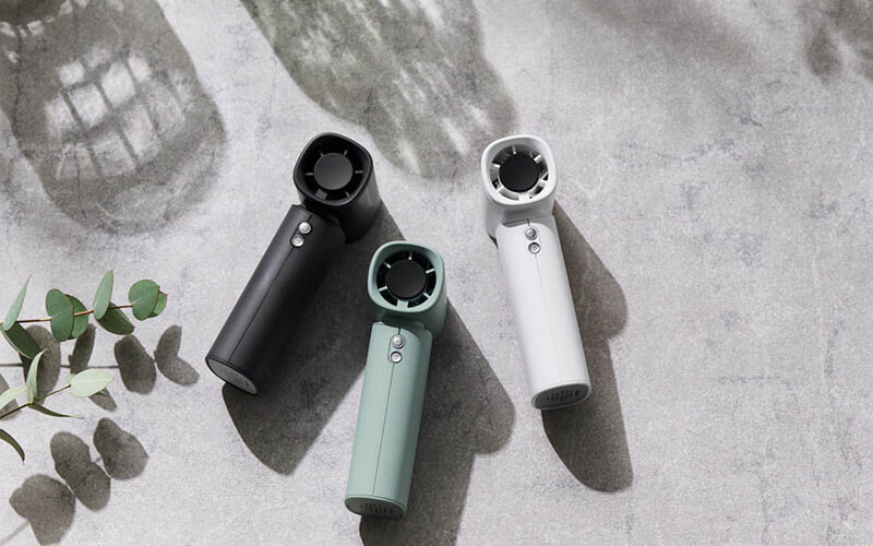 カラーは、ブラック、グリーン、ホワイトをラインアップ