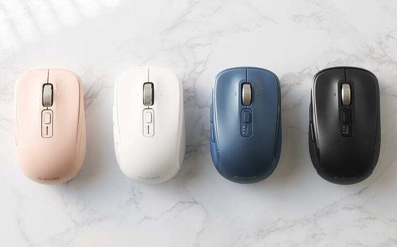 利き手や持ち方を問わない、シンプルな左右対称デザインのマウスです