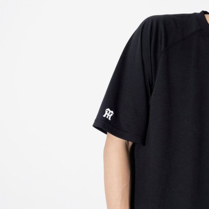 阪神タイガースモデルのECLEAR リカバリーウェアが登場!