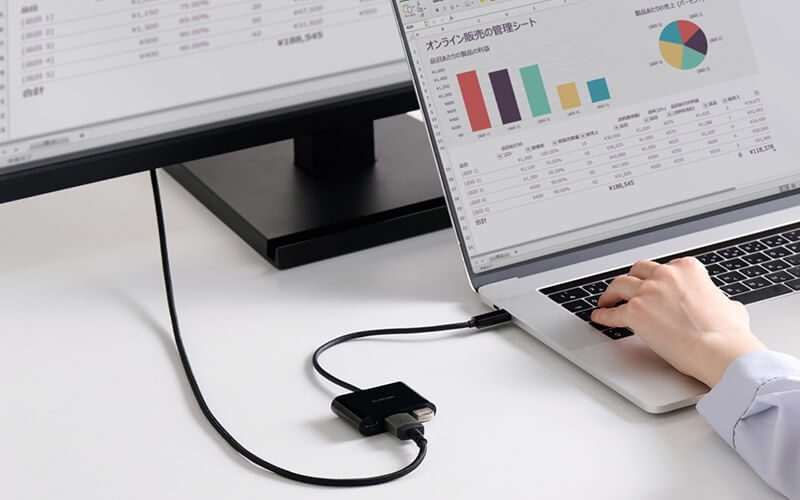 外部への映像を出力のほか、USB 5Gbpsでの高速データ通信が可能