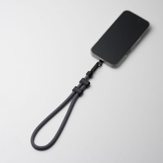 長さをすばやく調節でき、落下・紛失を防ぐ!直径7mmの丸紐を採用したスマホショルダーストラップとハンドストラップ