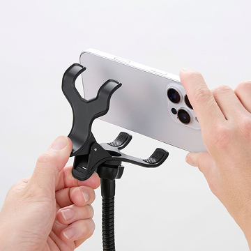 スマートフォンを挟むだけでしっかり固定できる!スマートフォン用アームスタンド(クリップタイプ)