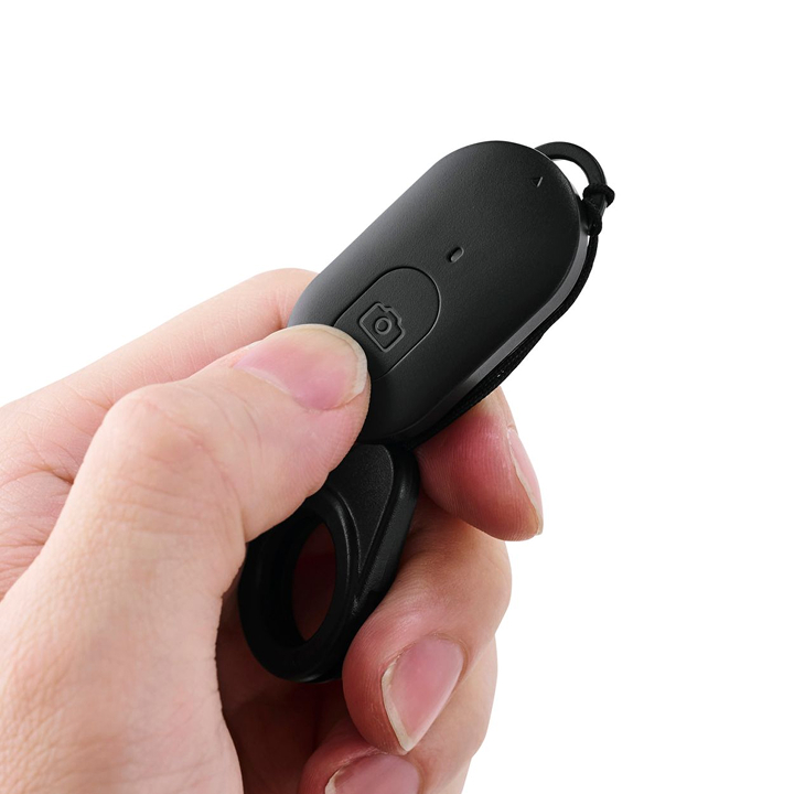 Bluetooth&reg;接続で離れた場所から操作できる、ワイヤレスリモコン付き!
