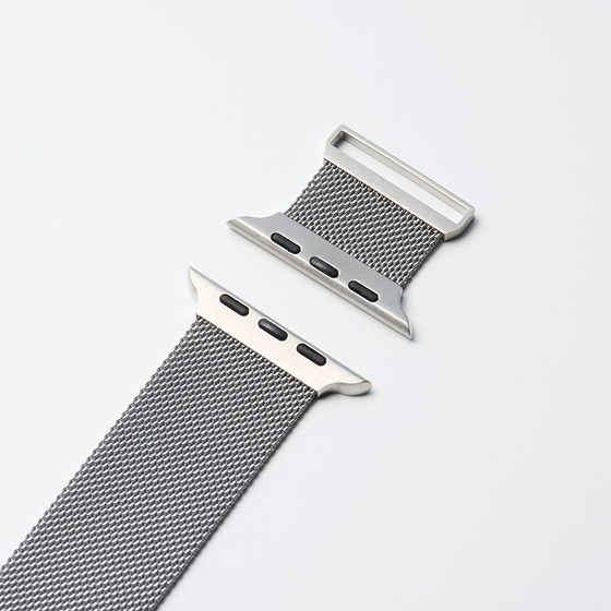 細かなサイズ調節で手首にしなやかにフィット!エレガントでスタイリッシュなApple Watch用ステンレスミラネーゼバンド