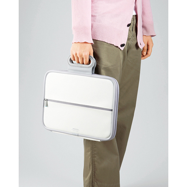 ZEROBASEONE ファンコンホワイトバッグ ZEROBASEONE Fan-Con White Bag Bags & Totes