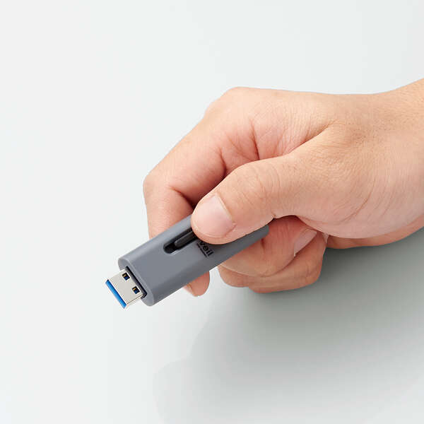 スライド式USB3.2(Gen1)メモリ - MF-SLU3128GGY スライド式USB3.2(Gen1)メモリ - MF-SLU3128GGY