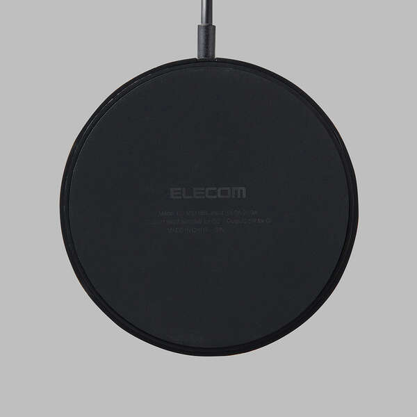 ELECOM - ELECOM　2in1 マグネットQi2規格対応ワイヤレス充電器 W-MS11BK　ブラック 2in1 マグネットQi2規格対応ワイヤレス充電器(15W+5W・スタンド
