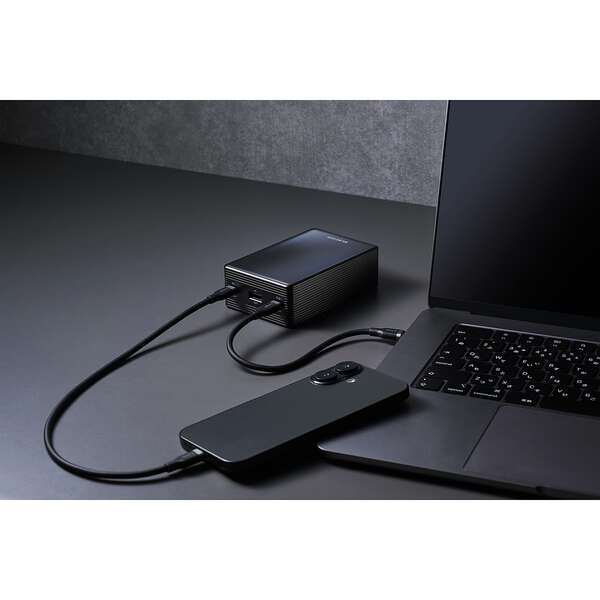 半固体モバイルバッテリー(20000mAh/67W) - DE-C87-20000BK
