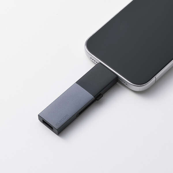 USB Type-C(TM)/USB-Aコネクター対応外付けポータブルSSD - ESD-EWC0250GBK