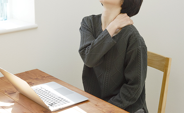 テレワークで肩こりが起きる理由