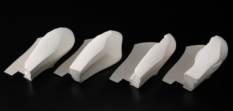 親指側確認&検討用の部分粘土のモックアップ4種