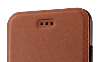 フラップを閉じたまま通話が可能