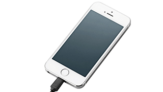 iPhoneも充電できる iPhoneも充電できる