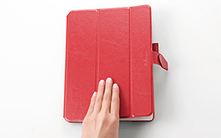 スリープモードに対応したフラップ付き